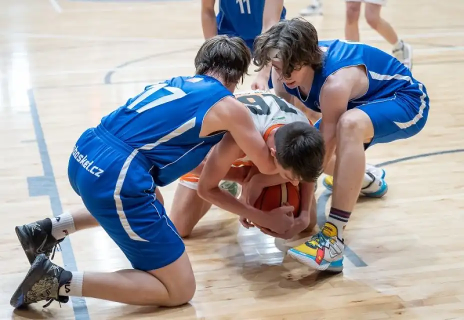 Eybl U14 - Pécs (Maďarsko)