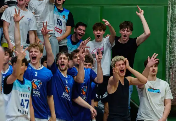 První soutěže ukončeny